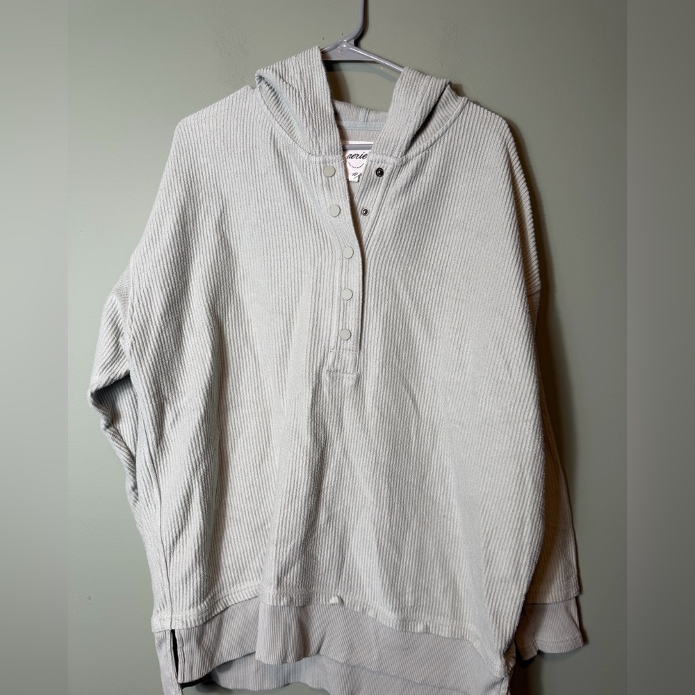 Aerie Womenās Textured Henley Hoodie Size Small Oversized Pale Greenā Gray Color